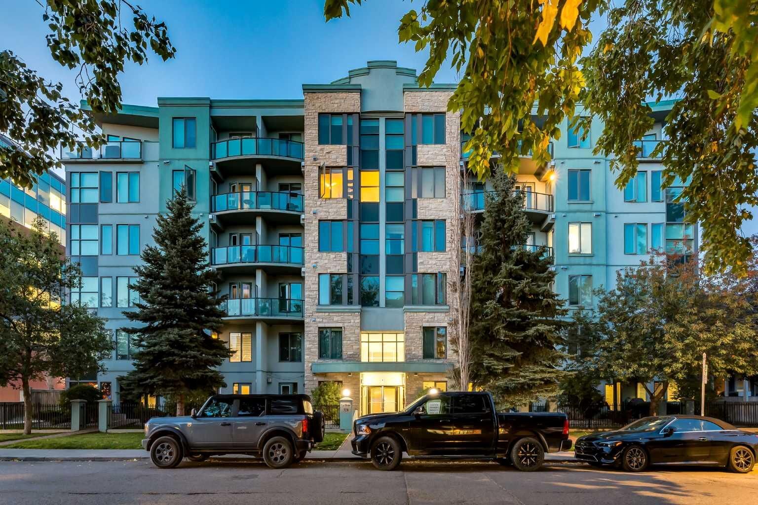 Property Photo: 328 21 Avenue SW 511 AB T2S 0G8