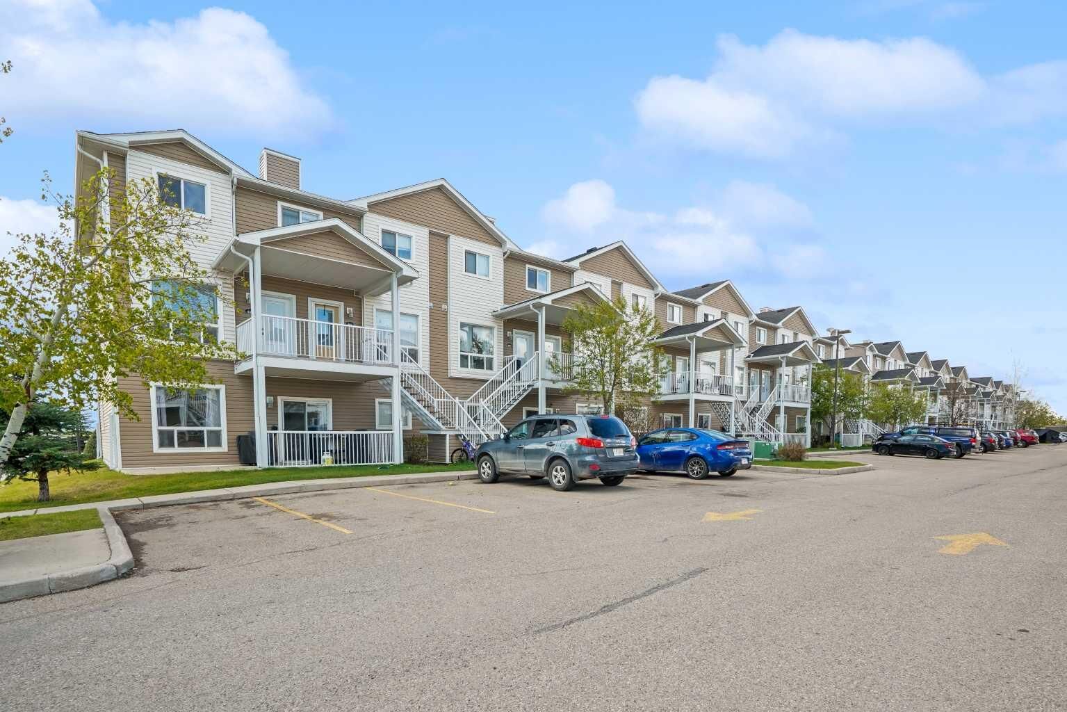 Property Photo: 302 Sunrise Terrace NE AB T1V 0C3