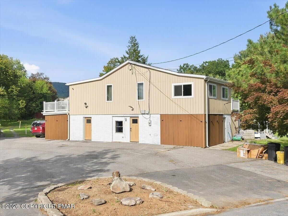 Property Photo:  136 E West Street  PA 18091 