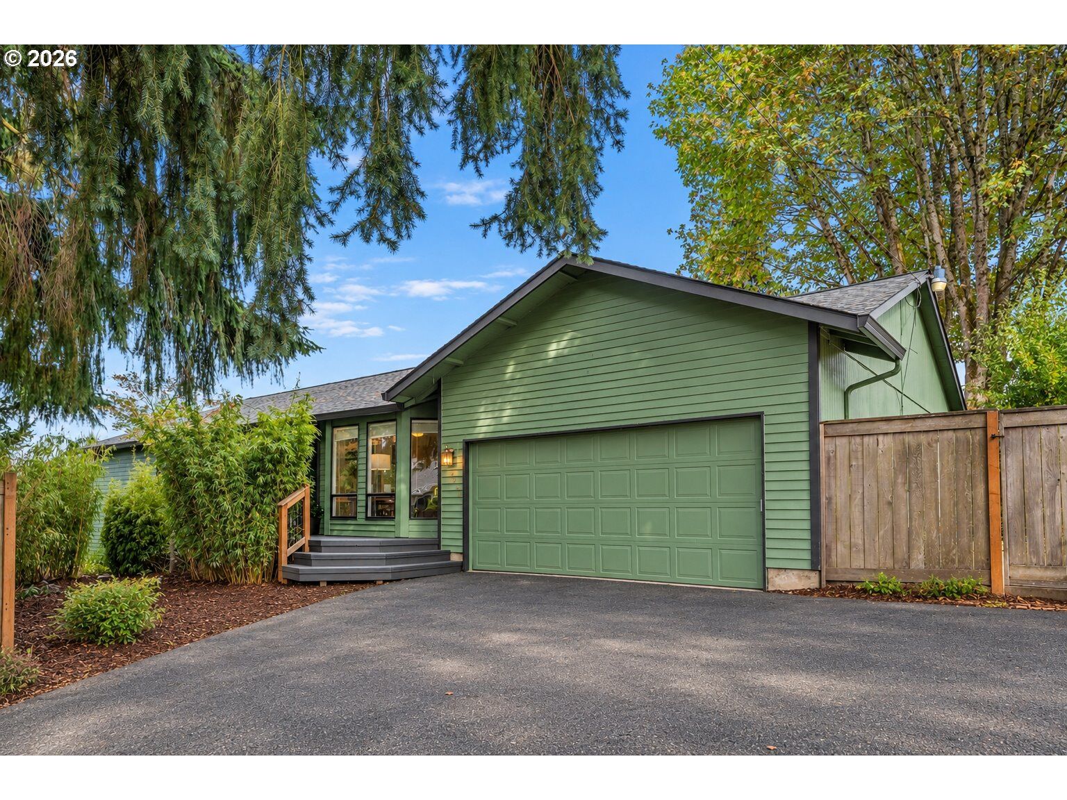 Property Photo: 3951 SW Canby St OR 97219