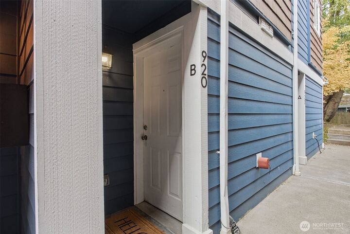 Property Photo: 920 SW Holden Street B WA 98106
