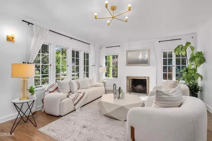 Property Photo:  1203 N Chester Avenue  CA 91104 