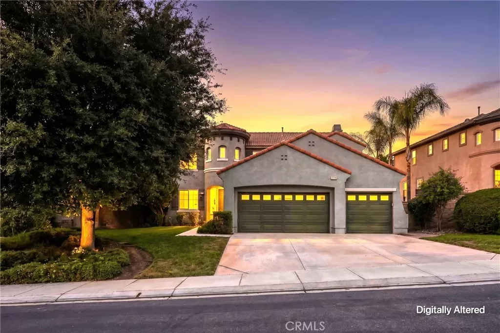 Property Photo: 27519 Paper Bark CA 92562