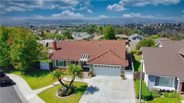 Property Photo: 28581 La Cumbre CA 92677