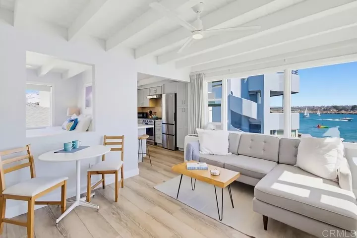 Property Photo:  2613 Mission Blvd 14  CA 92109 