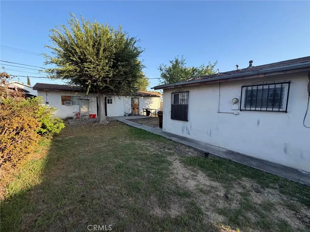 Property Photo:  128 N Sandalwood Avenue  CA 91744 