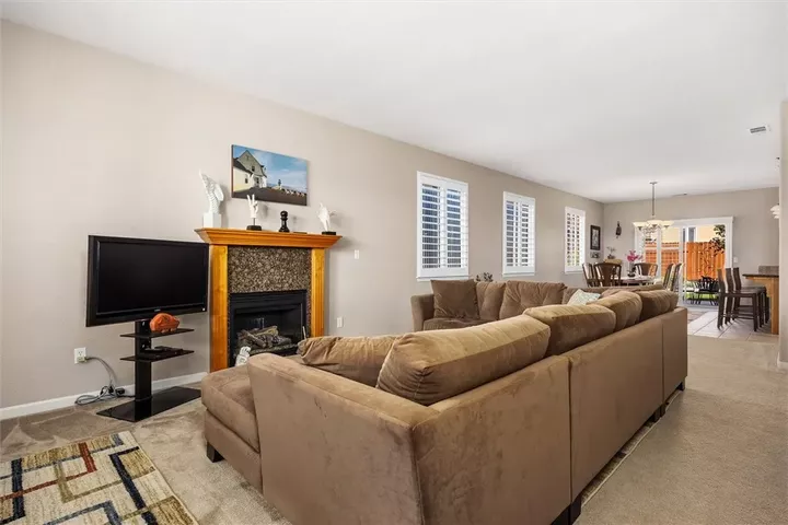 Property Photo:  878 Chata  CA 93444 