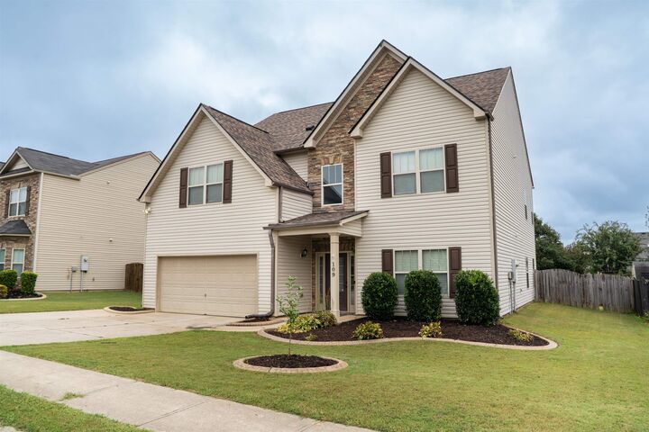 Property Photo:  109 Sabin Court  SC 29681 