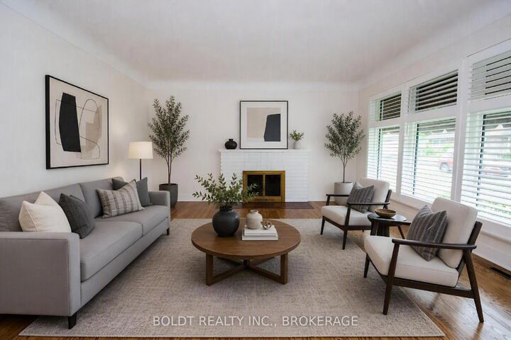 Property Photo:  25 Elm Ridge Drive  ON L2T 2A7 