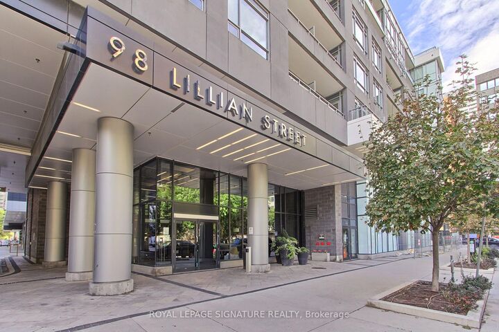 Property Photo:  98 Lillian Street 1812  ON M4S 0A5 