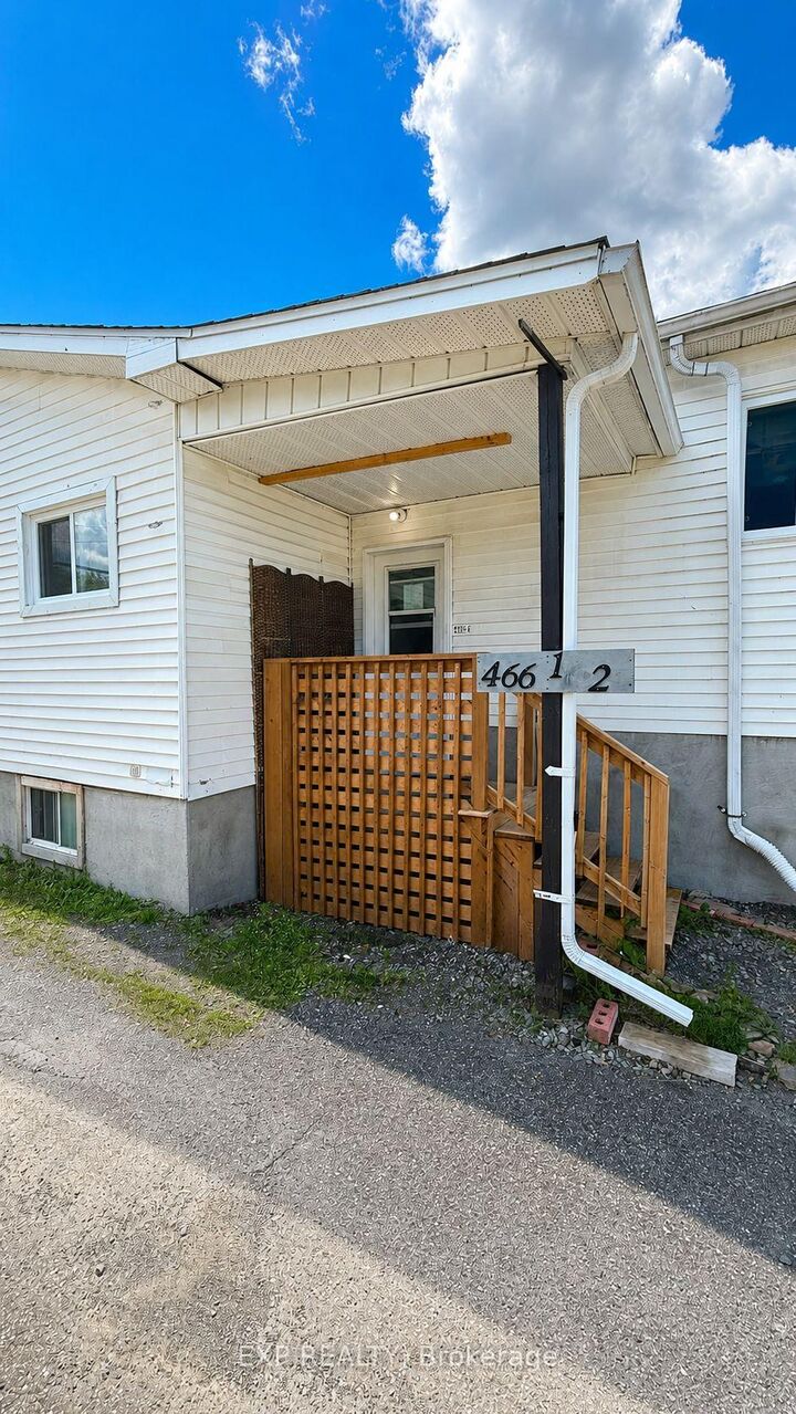 Property Photo: 466-468 Catherine Street ON K6A 1Z9