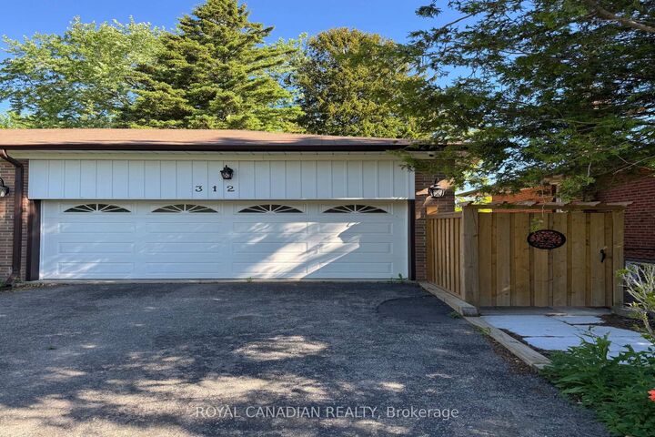 Property Photo:  312 Coronation Drive Bsmt  ON M1E 2J8 