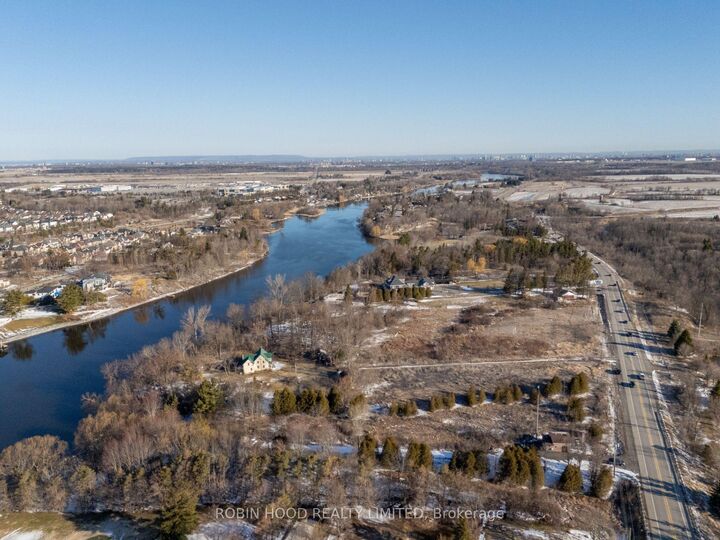 Property Photo:  572 River Road  ON K1V 1H6 