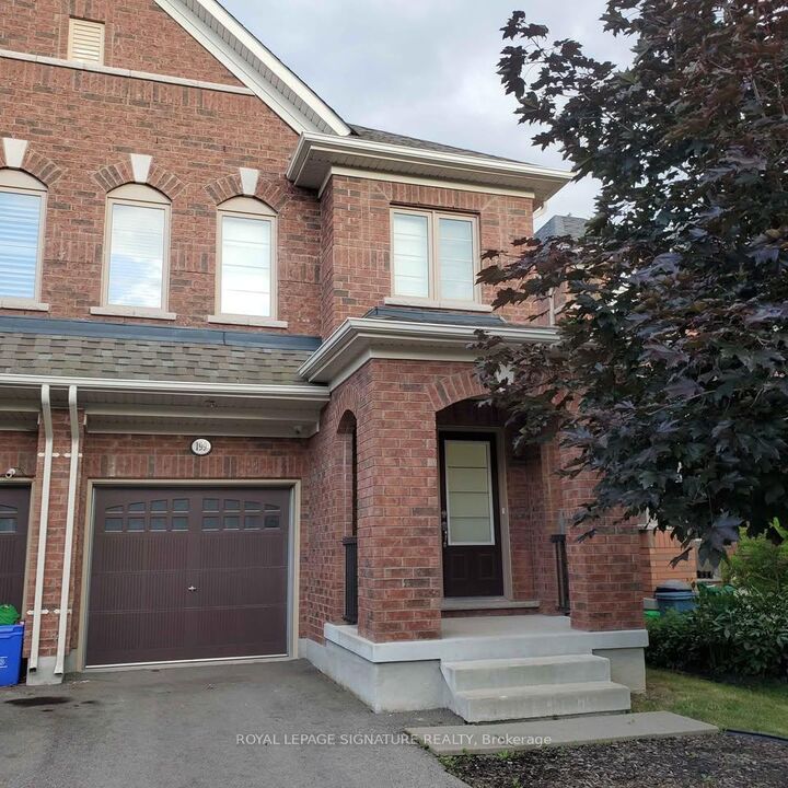 Property Photo:  199 Lady Angela Avenue  ON L1H 7K4 
