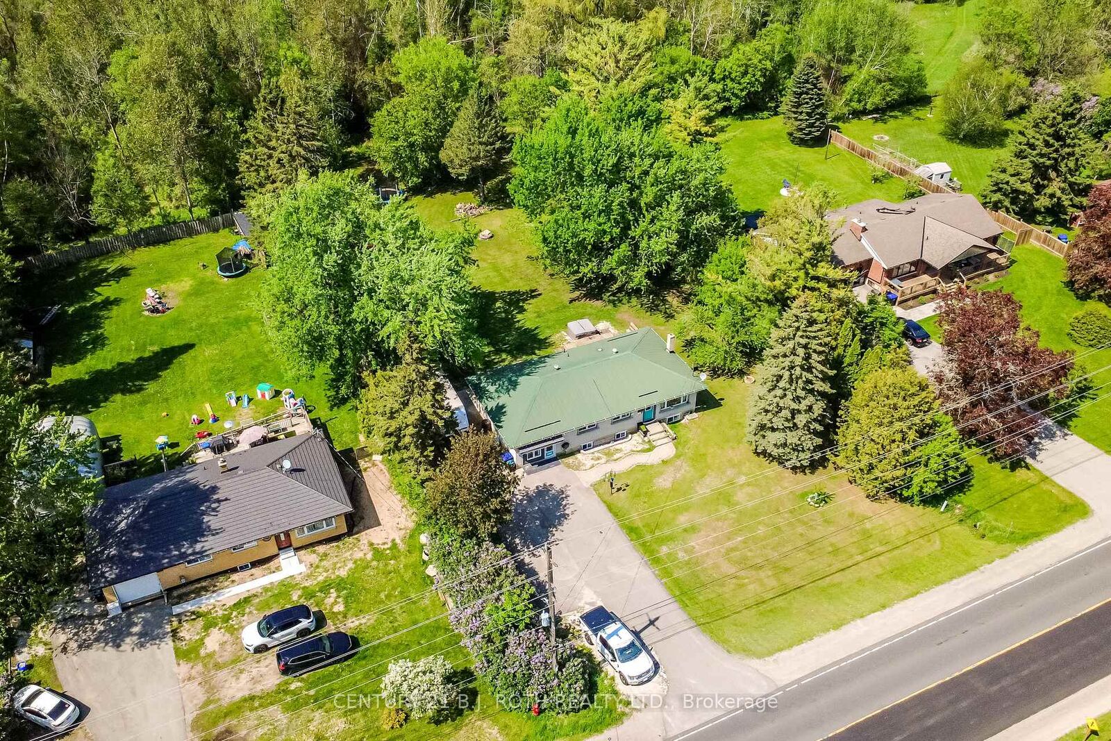Property Photo:  7906 Main Street  ON L0M 1J0 