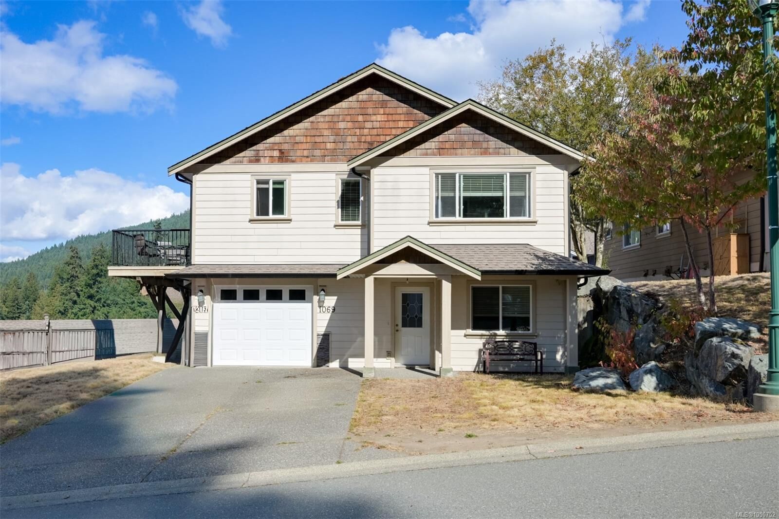 Property Photo:  1069 Fitzgerald Rd  BC V8H 2H8 