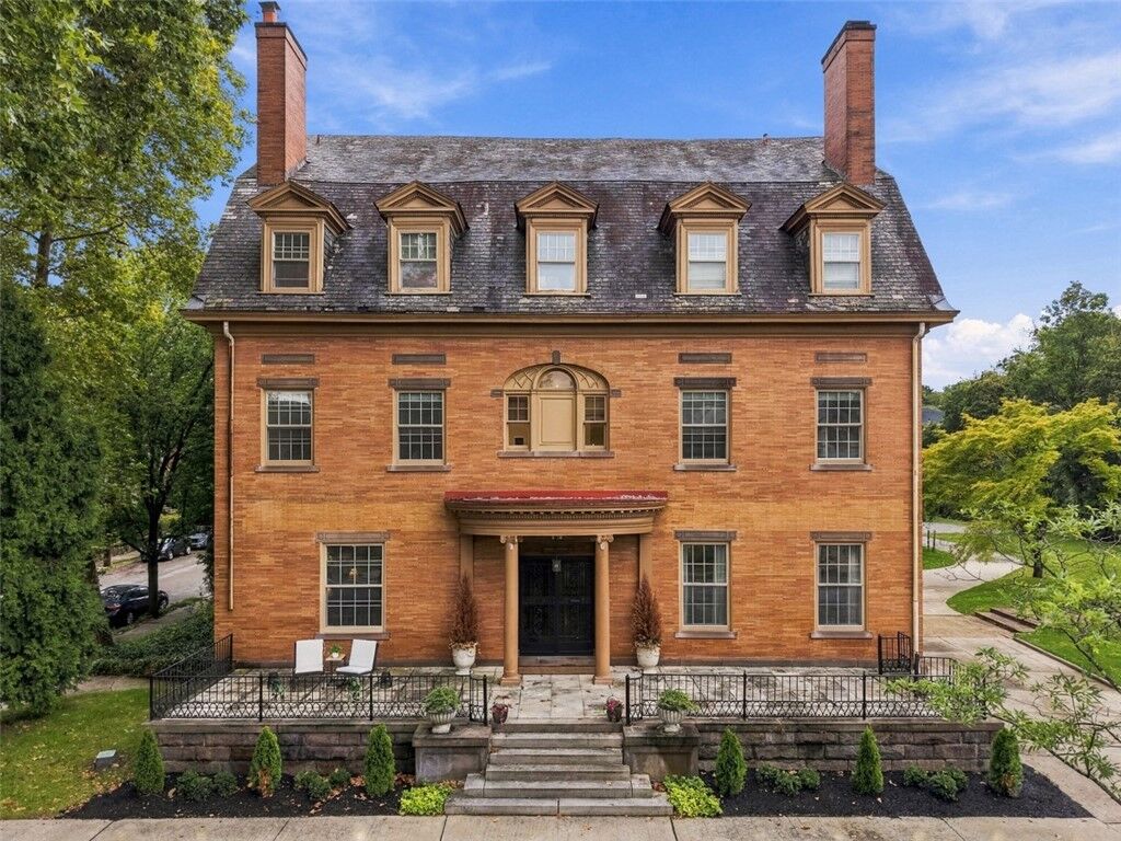 Property Photo: 5238 Ellsworth Ave PA 15232