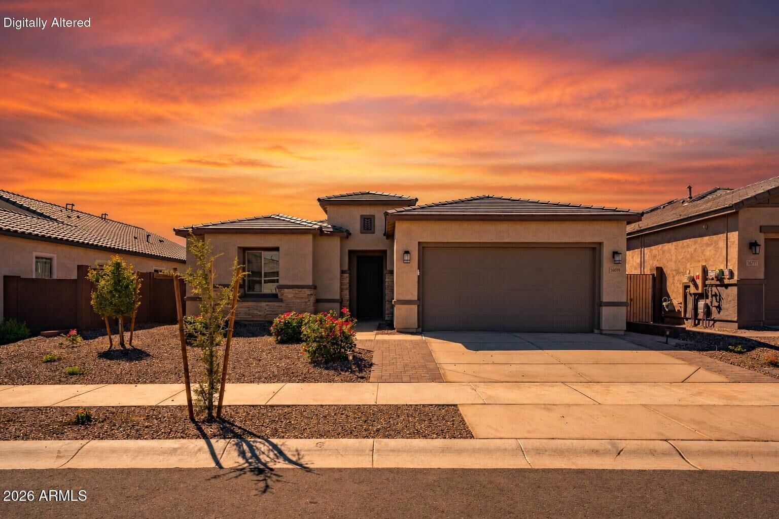 Property Photo:  16699 W Saguaro Park Lane  AZ 85387 