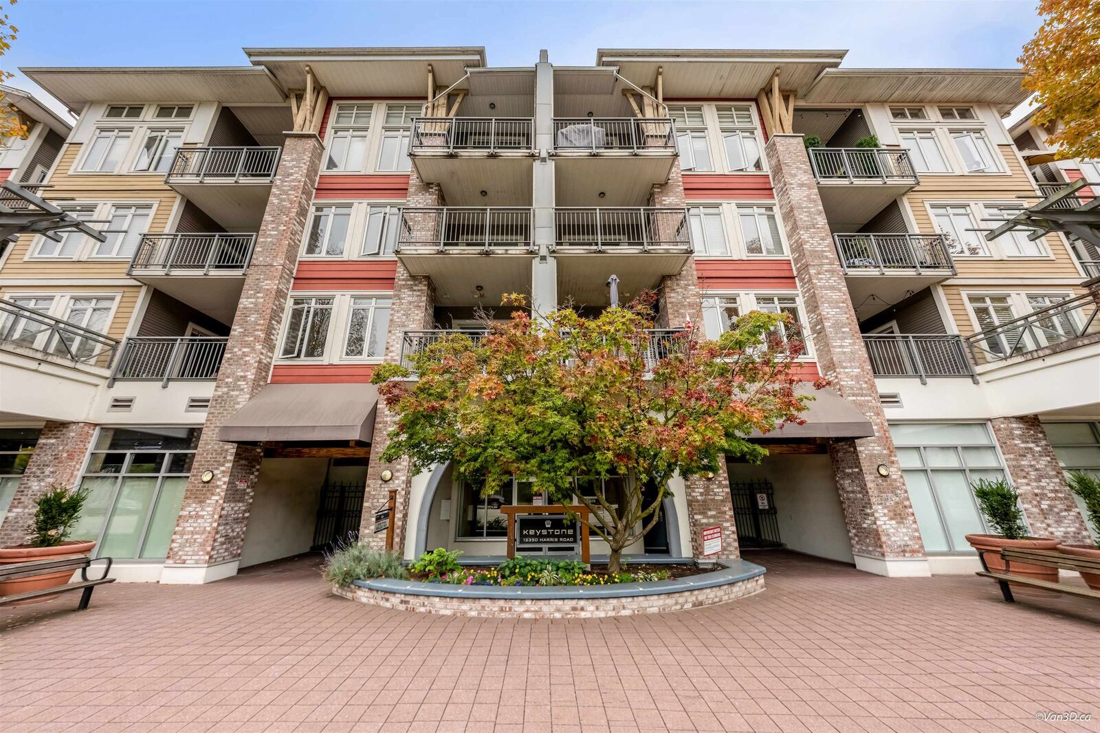 Property Photo: 12350 Harris Road 417 BC V3Y 0C5