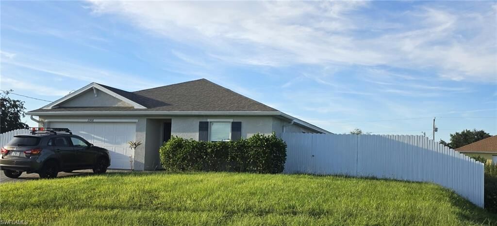 Property Photo:  2908 43rd St SW  FL 33976 