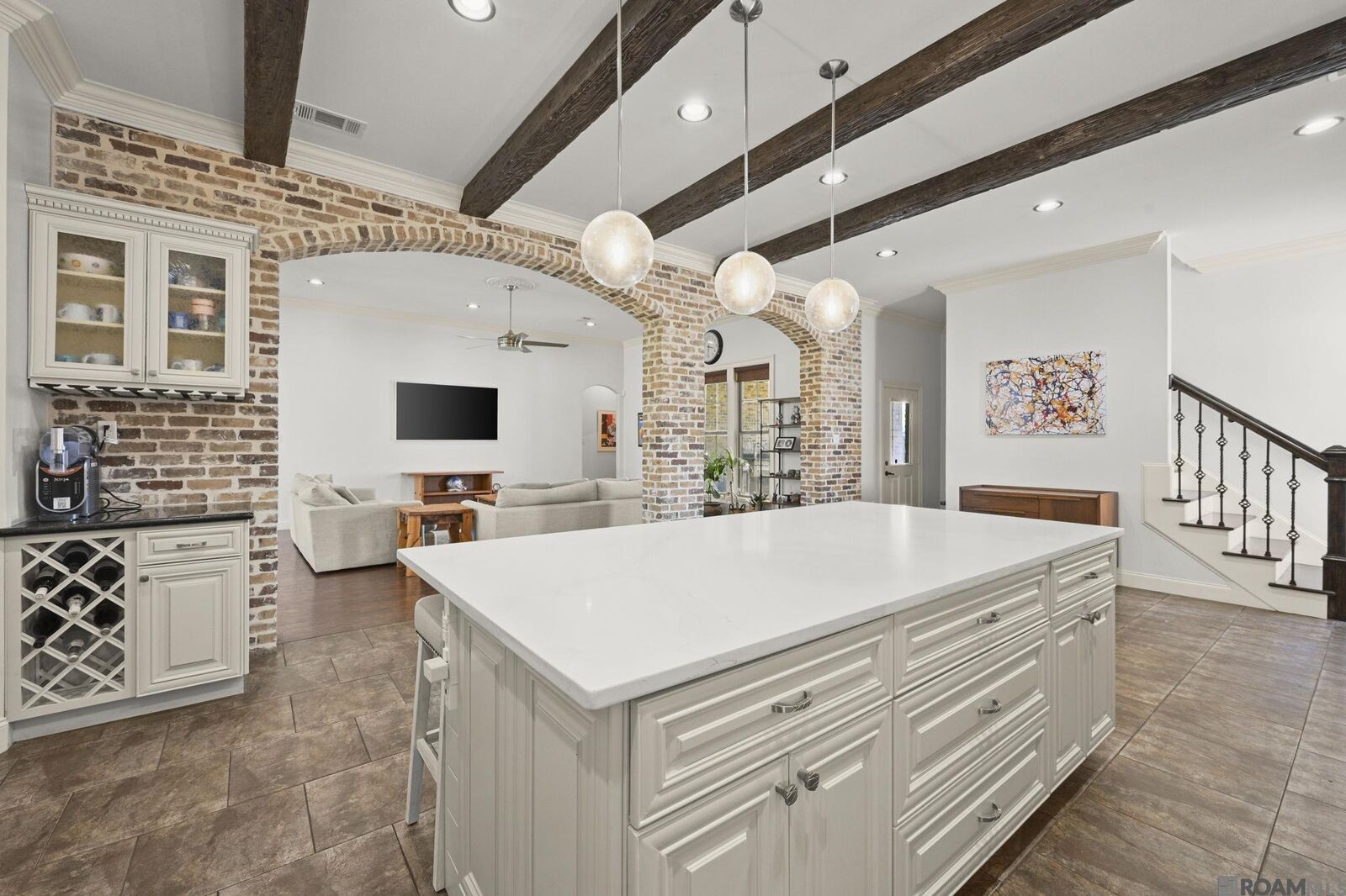 Property Photo: 6447 Coushatta Dr LA 70737