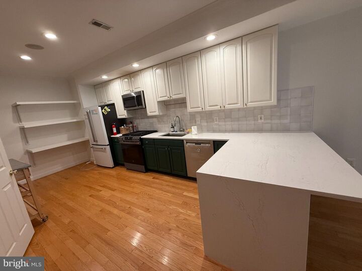 Property Photo:  49 Quincy Place NW  DC 20002 