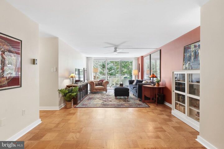 Property Photo: 3001 Veazey Terrace NW 607 DC 20008