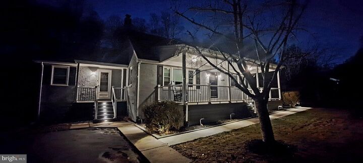 Property Photo: 920 Stargazers Road PA 19320