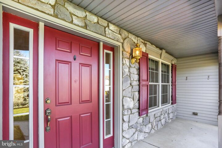 Property Photo:  856 Walnut Crest Drive  PA 17046 