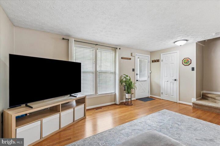 Property Photo:  575 Melissa Court  MD 21012 