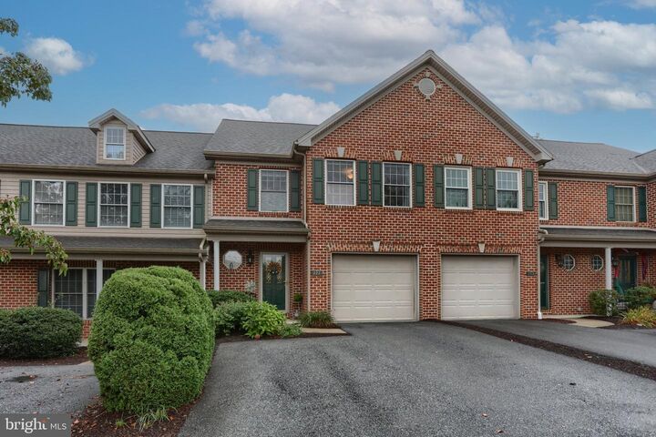 Property Photo:  111 Brynfield Way  PA 17112 