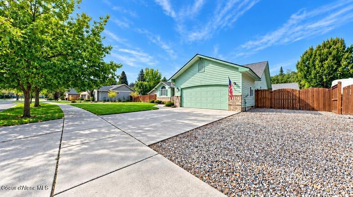 Property Photo:  2707 E Thomas Hill Dr  ID 83815 