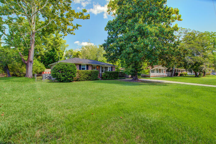 Property Photo:  5251 E Dolphin Street  SC 29405 