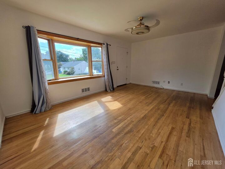 Property Photo:  24 Louis Street  NJ 08859 