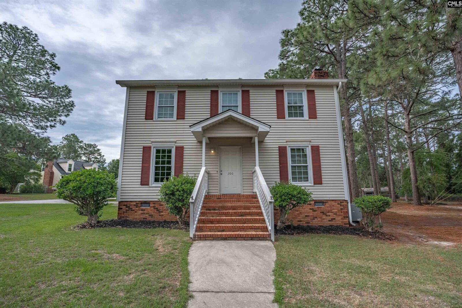 Property Photo:  200 E Pond Ridge  SC 29223 