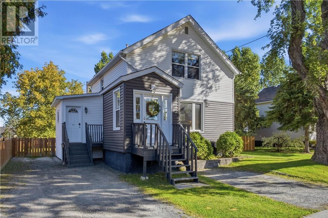 Property Photo:  3 McKeen Street  ON P0M 1N0 