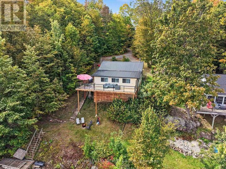 Property Photo:  302 Egan Lane  ON K0H 1T0 