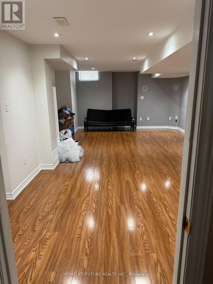 Property Photo:  3 Cabin Trail Crescent Bsmt  ON L4A 0S7 