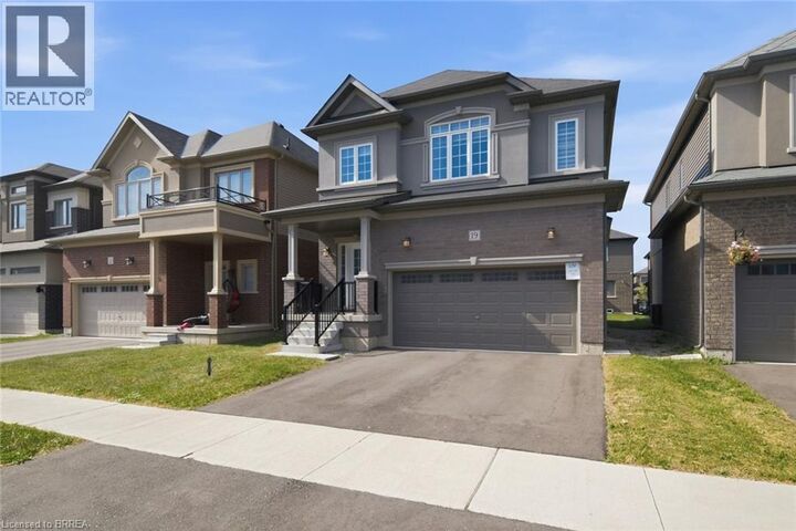Property Photo:  19 Tooker Drive  ON N3V 0B6 