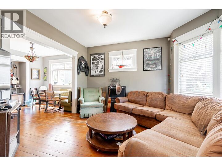 Property Photo:  1329 East 12th Avenue  BC V5N 2A1 