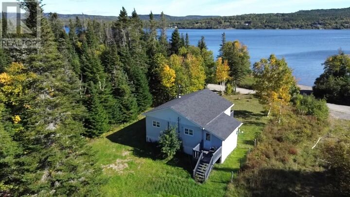 Property Photo:  735 Lakeview Road  NL A0L 1G0 