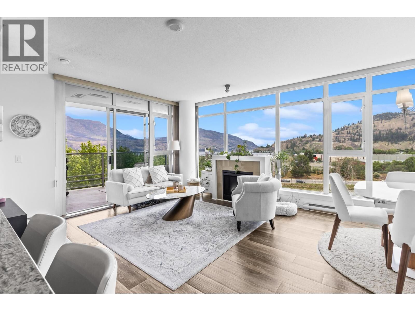 Property Photo:  1075 Sunset Drive 702  BC V1Y 9Y9 