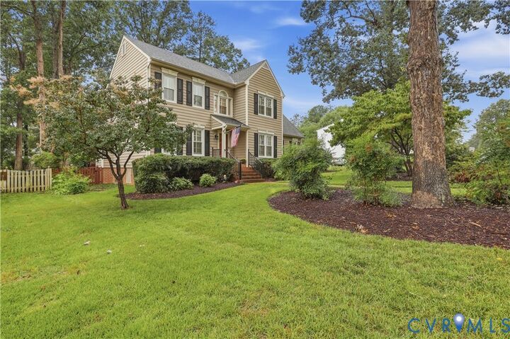 Property Photo:  5217 Olde Milbrooke Drive  VA 23060 