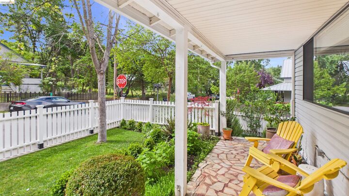Property Photo:  186 Theall  CA 95370 