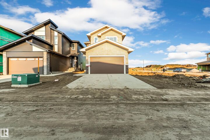 Property Photo:  1731 46 Street SW  AB T6X 3P2 
