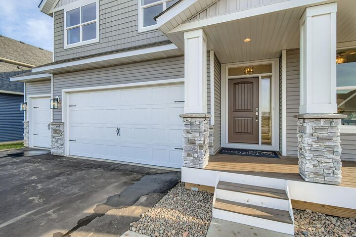 Property Photo:  13722 Arrowhead Way  MN 55068 