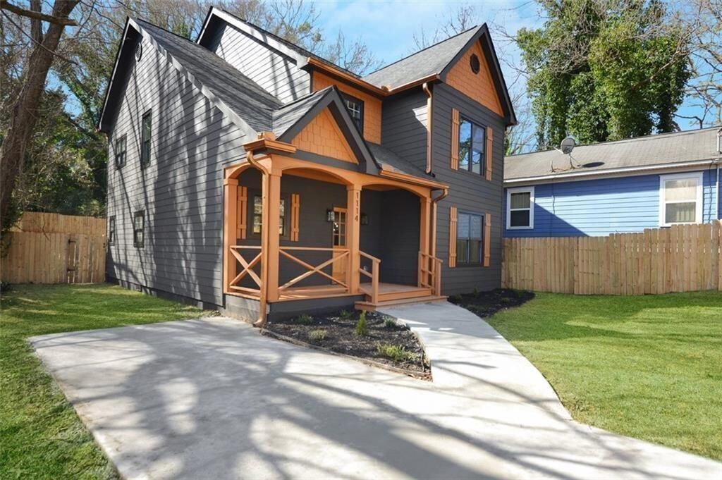 Property Photo:  1114 Osborne Street SW  GA 30310 