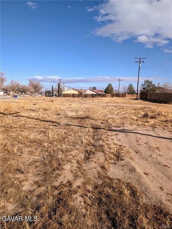 Property Photo: Vac/Vic Eucalyptus Ave &Amp Hicko CA 93505