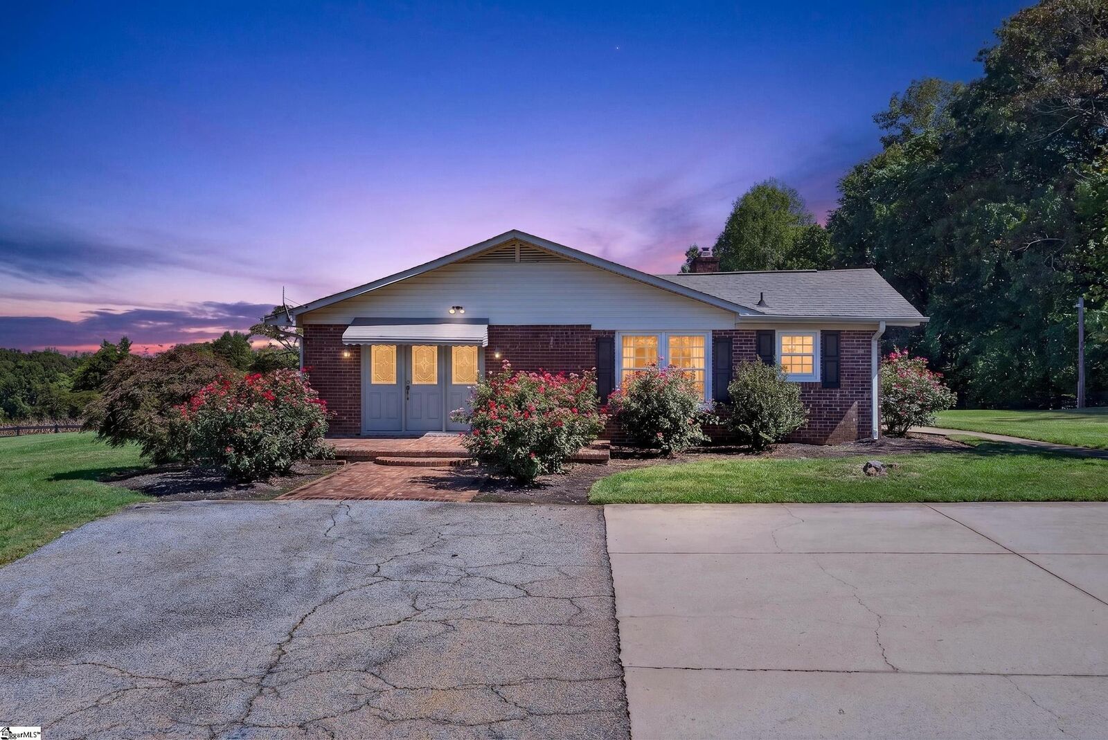 Property Photo:  3858 N Highway 101  SC 29651 