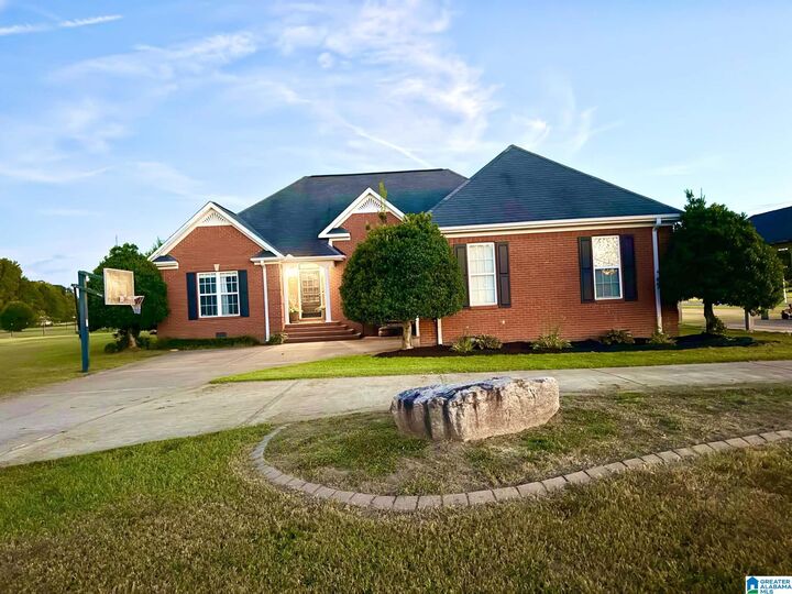 Property Photo:  4465 Skyview Drive  AL 35907 
